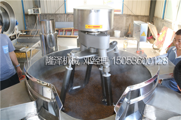 全自動電磁攪拌炒藥機(jī)仿人工翻炒試機(jī)現(xiàn)場